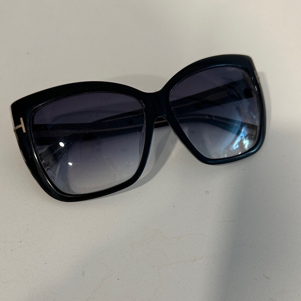 Tom Ford FT0390 Irina - Designer Sunglasses